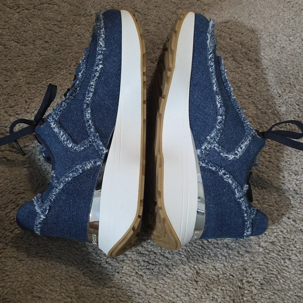 Michael Kors Ari Trainer Frayed Denim Sneakers - Picture 5 of 11